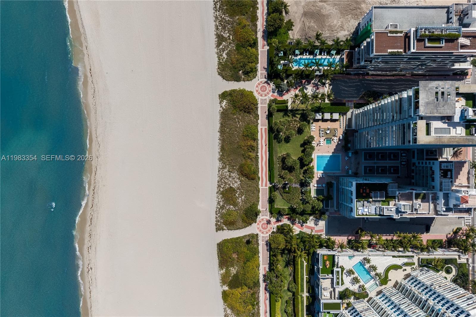 3737 Collins Ave # 803, Miami Beach FL 33140 — 29
