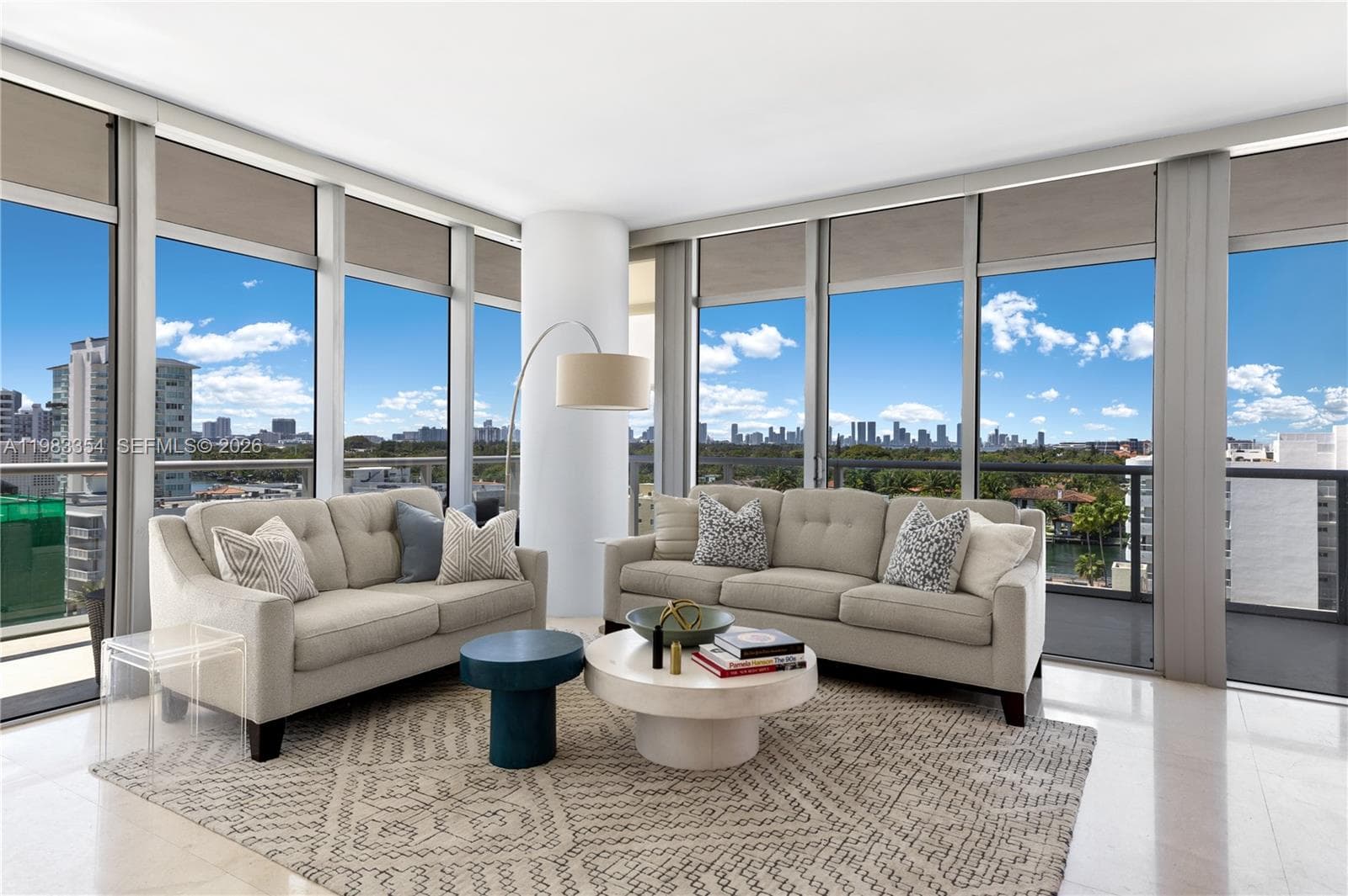 3737 Collins Ave # 803, Miami Beach FL 33140 — 4