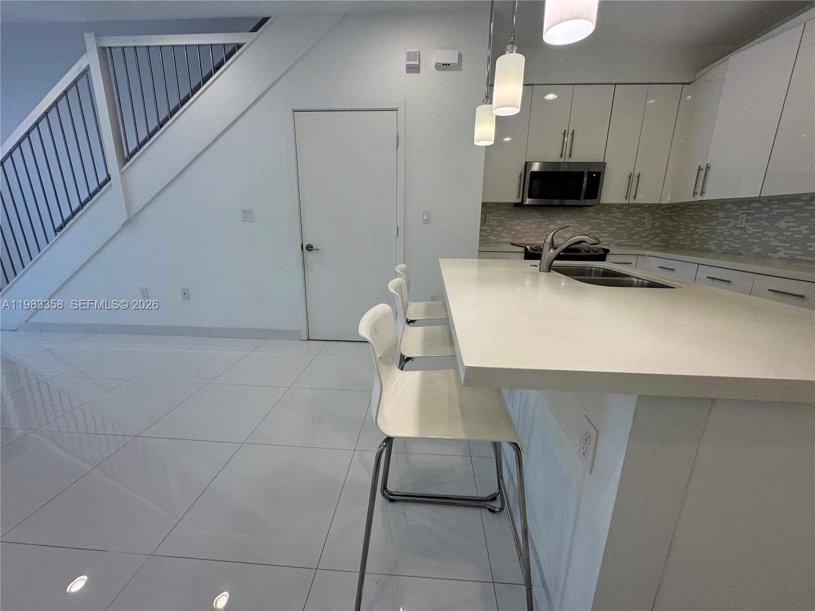 2630 NE 213 St # 105, Miami FL 33180 — 5