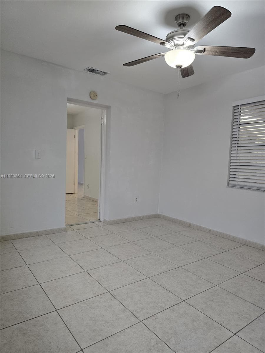 2787 SW 34th Ct # 0, Miami FL 33133 — 17