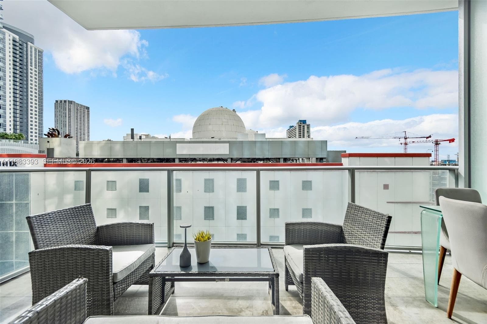 851 NE 1st Ave # 806, Miami FL 33132 — 17