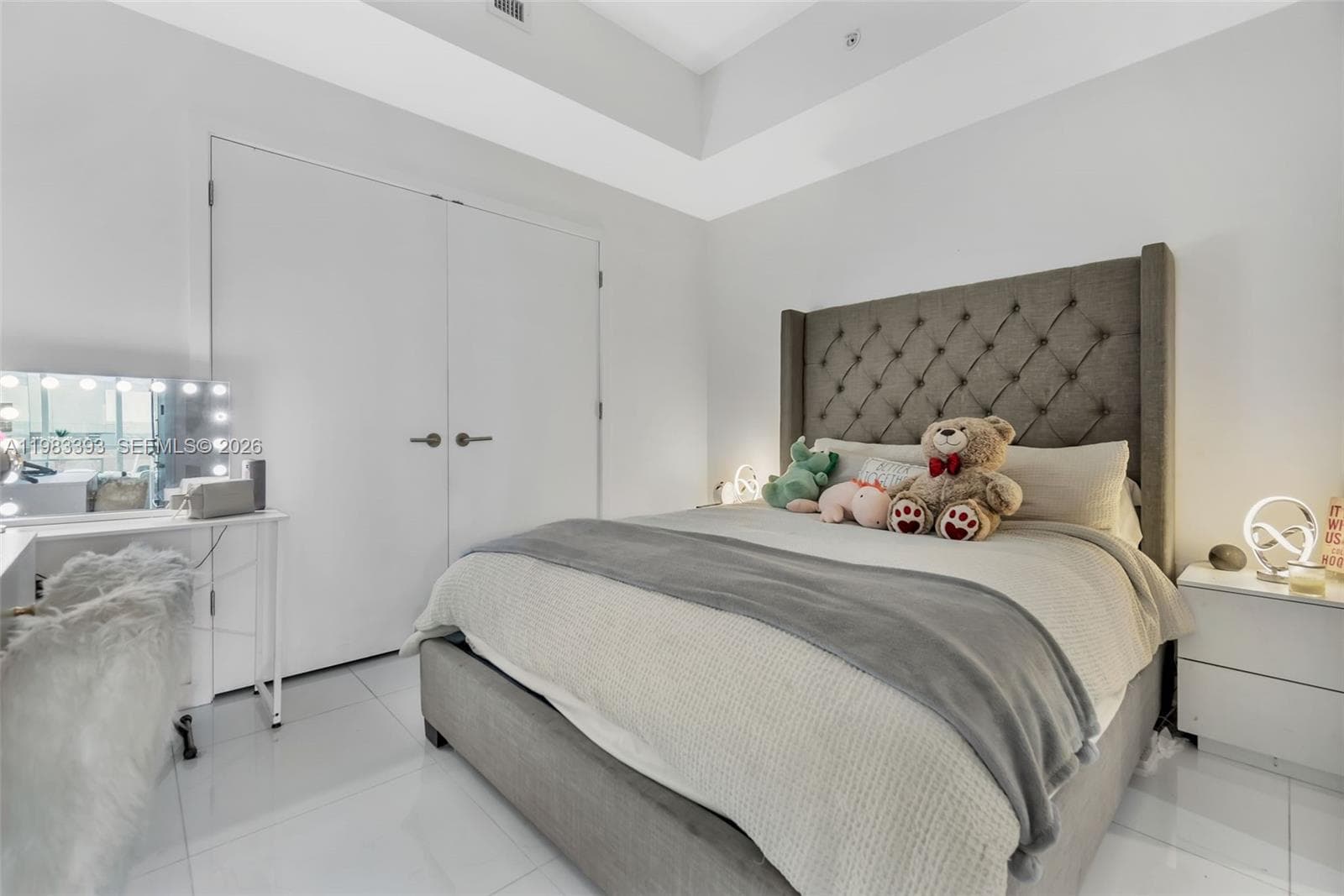 851 NE 1st Ave # 806, Miami FL 33132 — 10