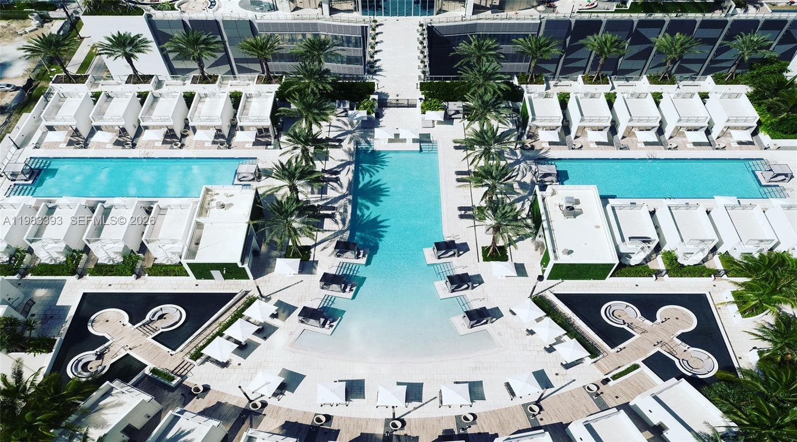 851 NE 1st Ave # 806, Miami FL 33132 — 50