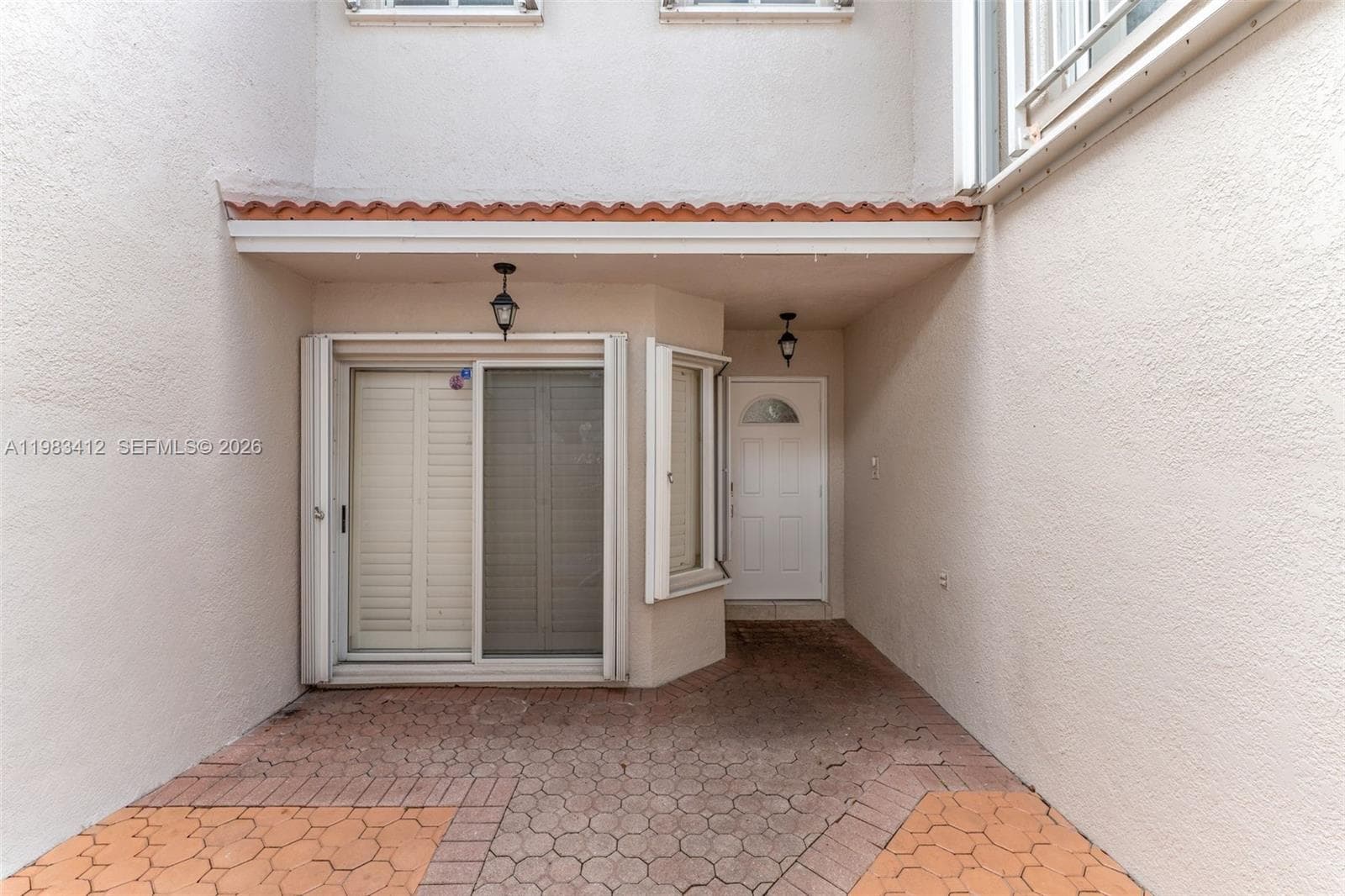 5208 NW 103rd Ave, Doral FL 33178 — 4