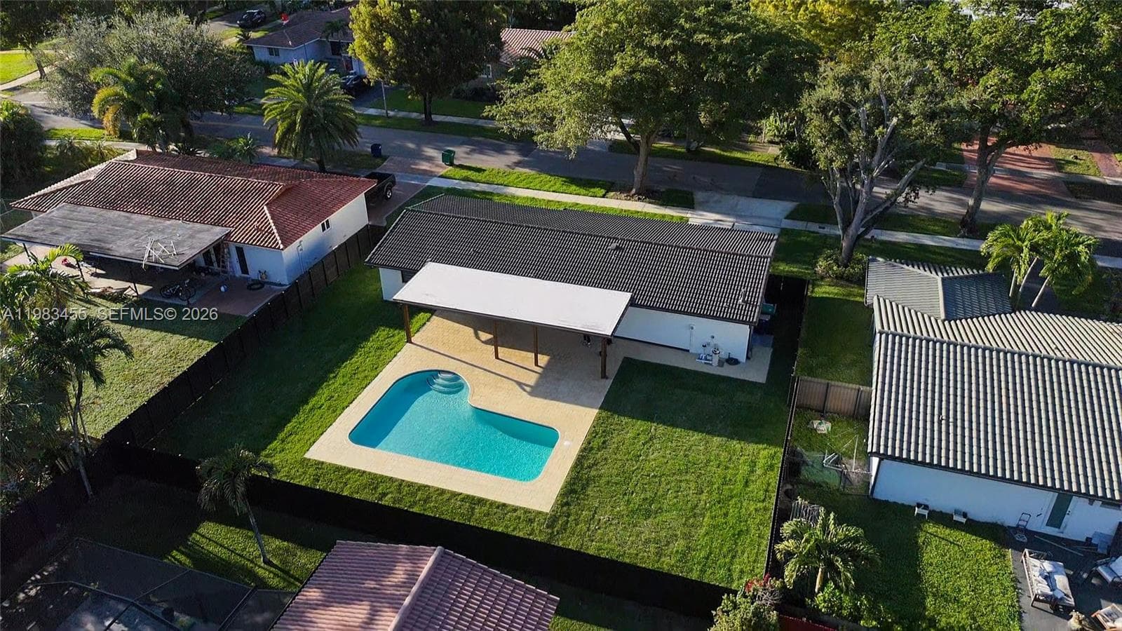 14515 Mahogany Ct, Miami Lakes FL 33014 — 34