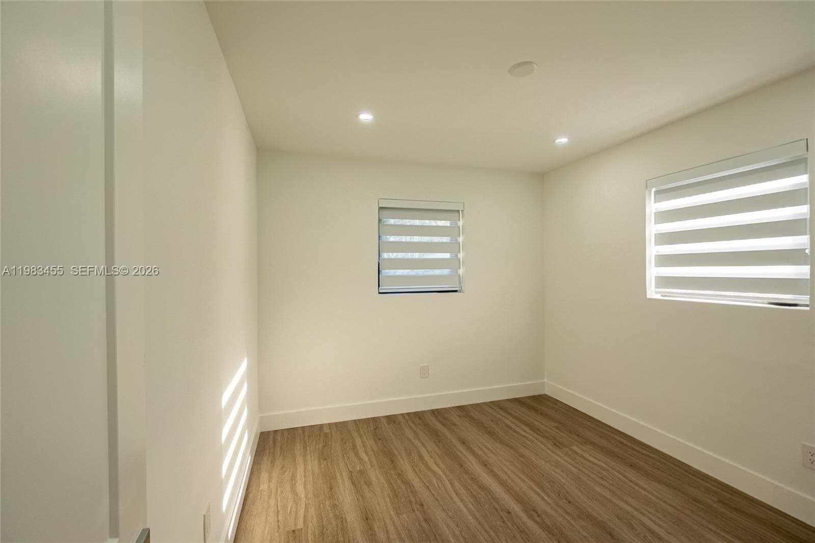14515 Mahogany Ct, Miami Lakes FL 33014 — 15