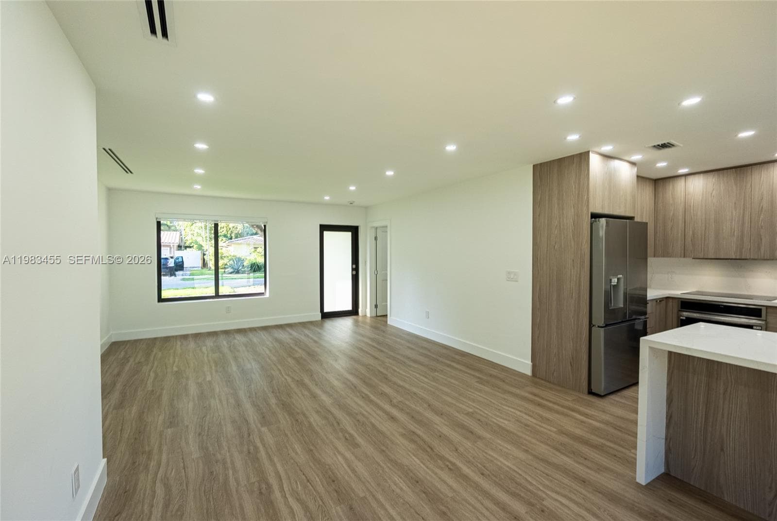 14515 Mahogany Ct, Miami Lakes FL 33014 — 8