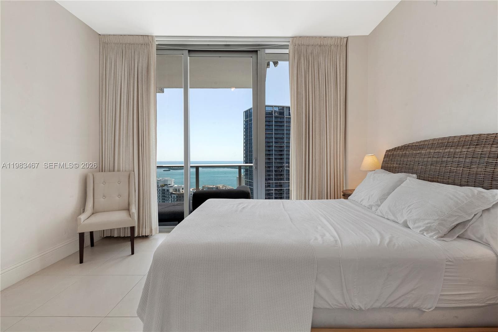 200 Biscayne Boulevard Way # 4907, Miami FL 33131 — 16