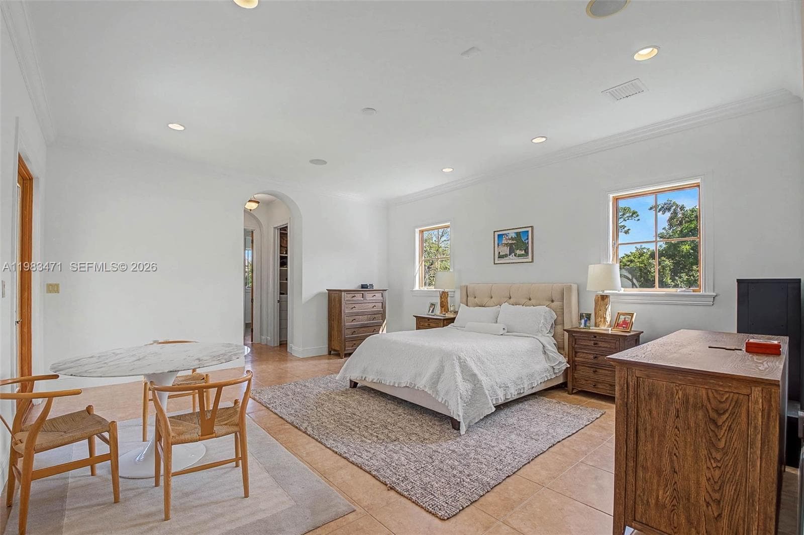 6075 SW 85th Ave, Miami FL 33143 — 17