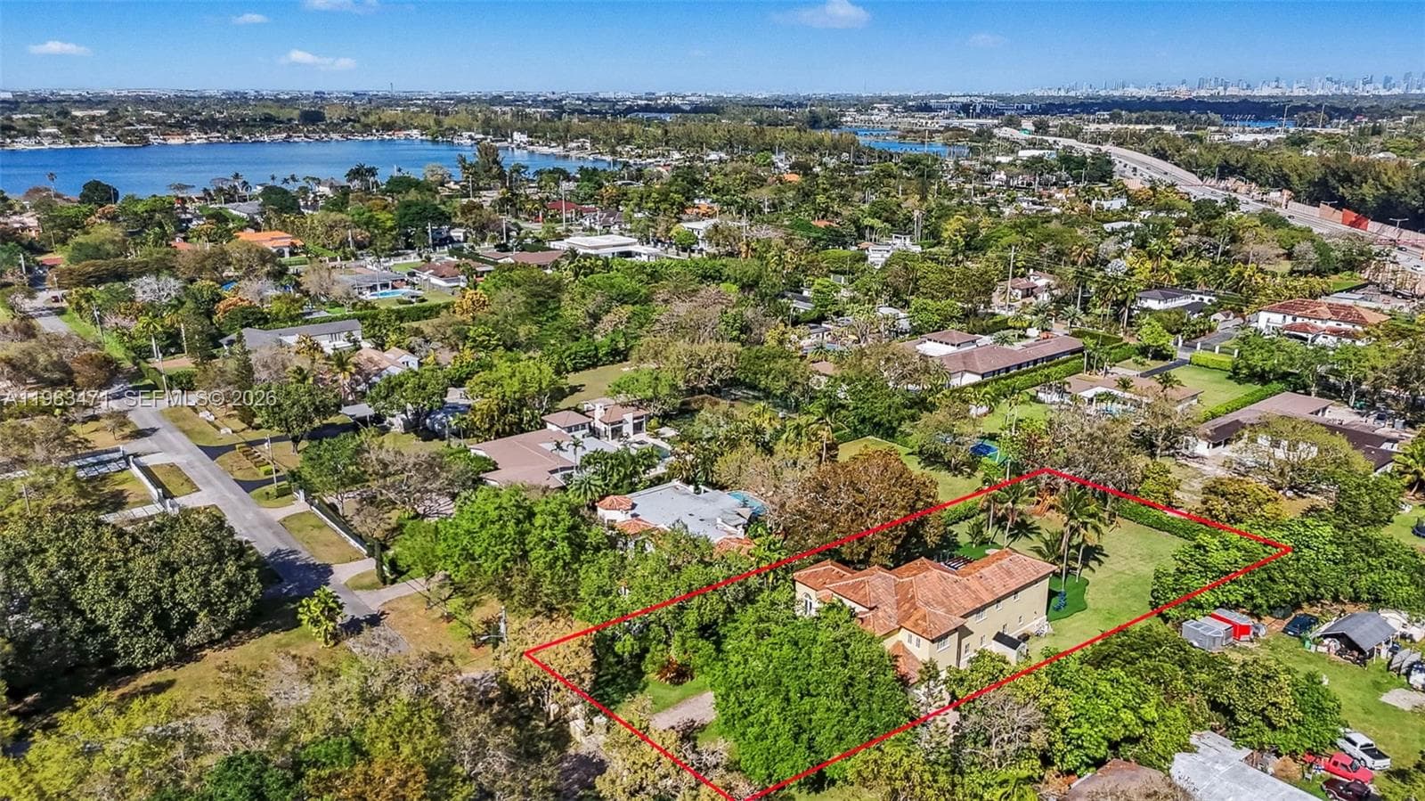 6075 SW 85th Ave, Miami FL 33143 — 44