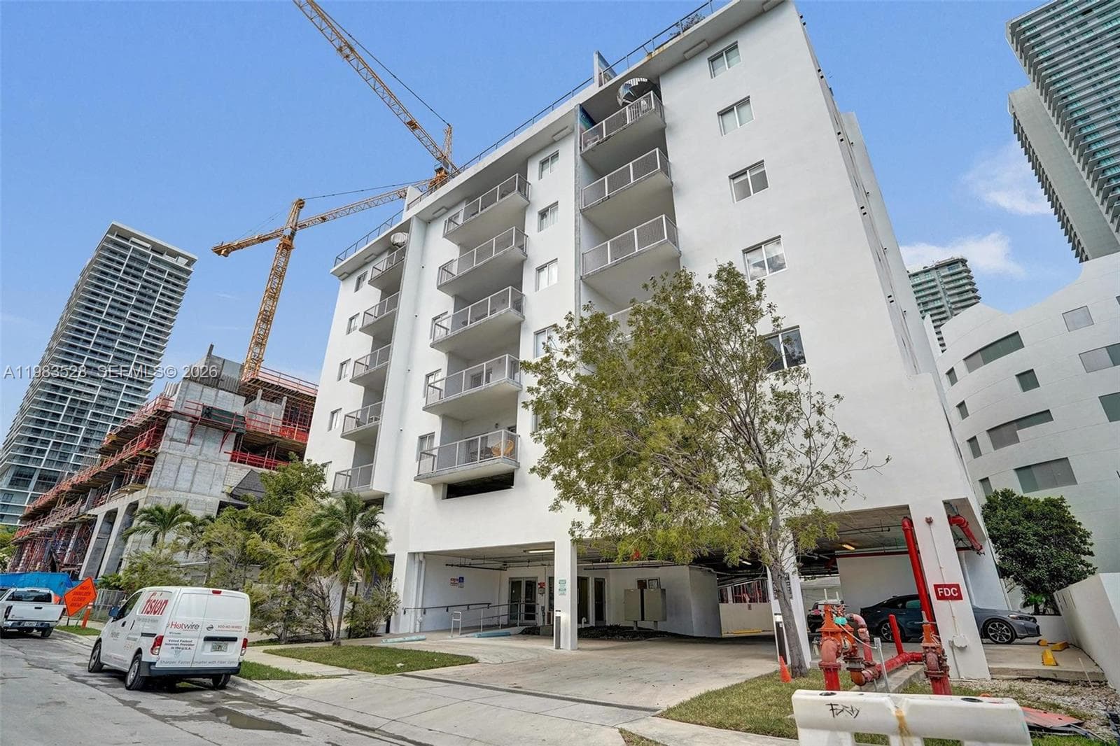 481 NE 29th St # 702, Miami FL 33137 — 28