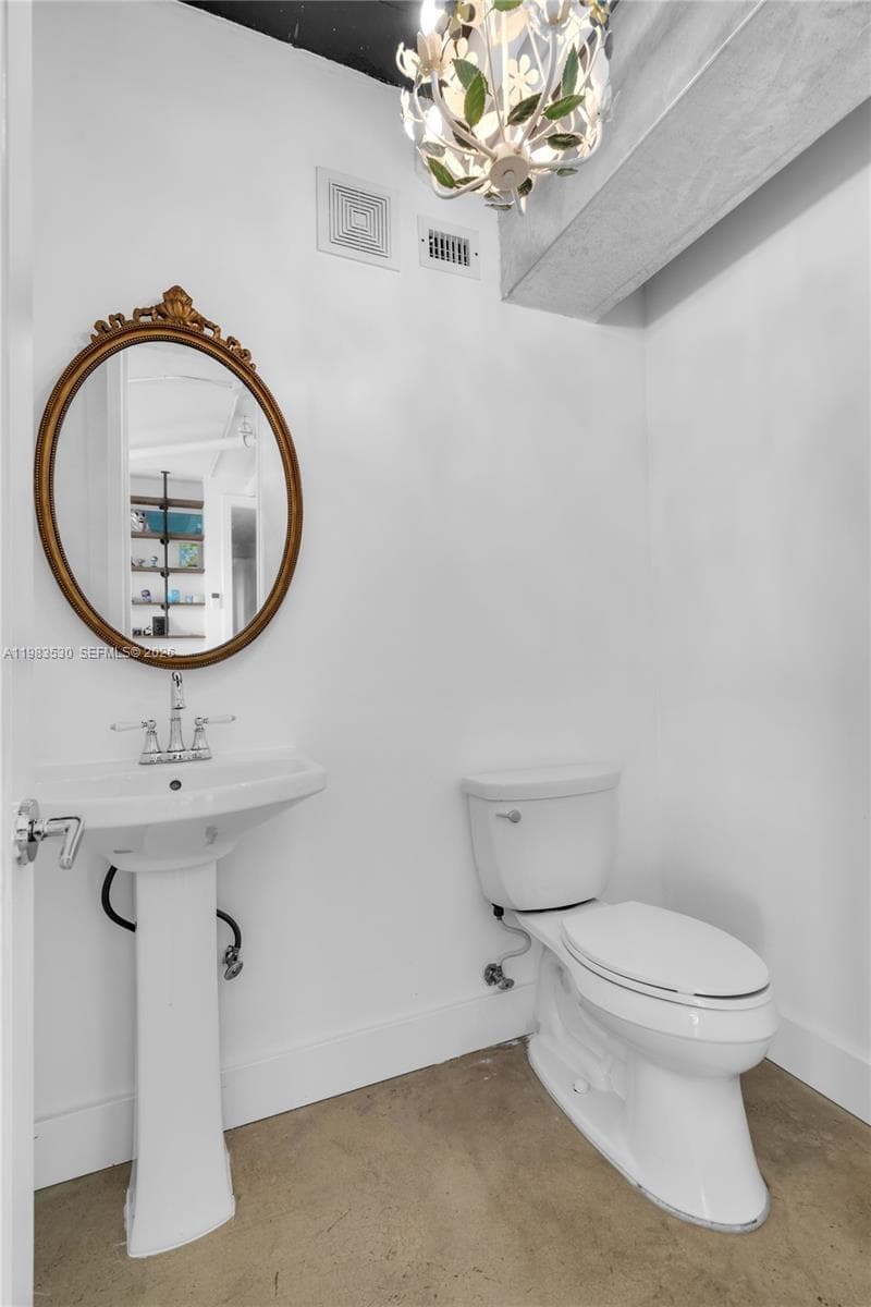 5701 Biscayne Blvd # 9, Miami FL 33137 — 37