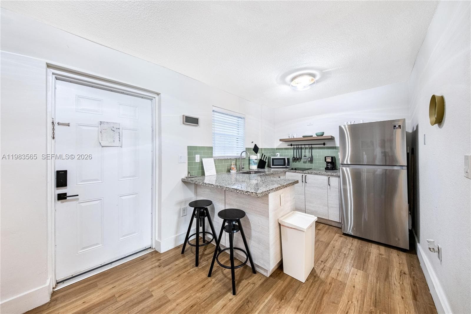 237 38th St # 4, Miami Beach FL 33140 — 6