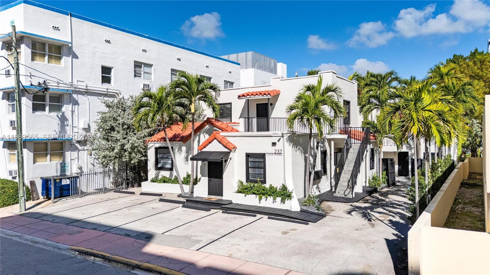 237 38th St # 4, Miami Beach FL 33140 — 3