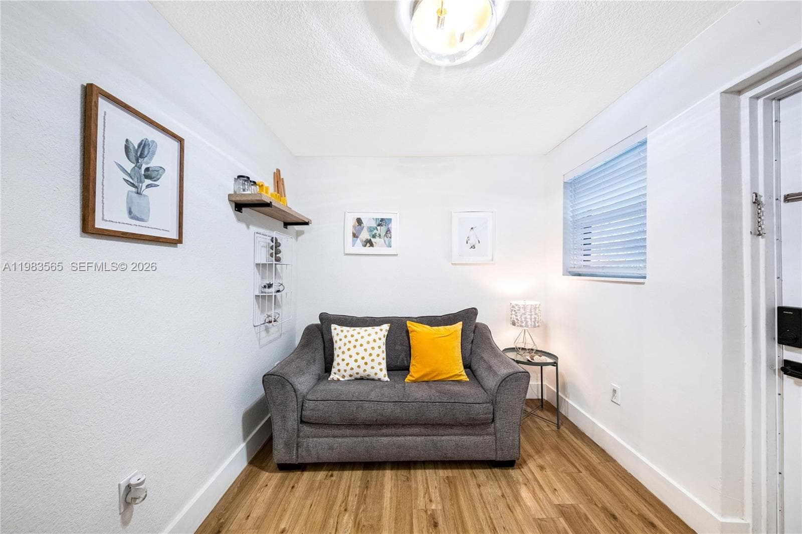 237 38th St # 4, Miami Beach FL 33140 — 9