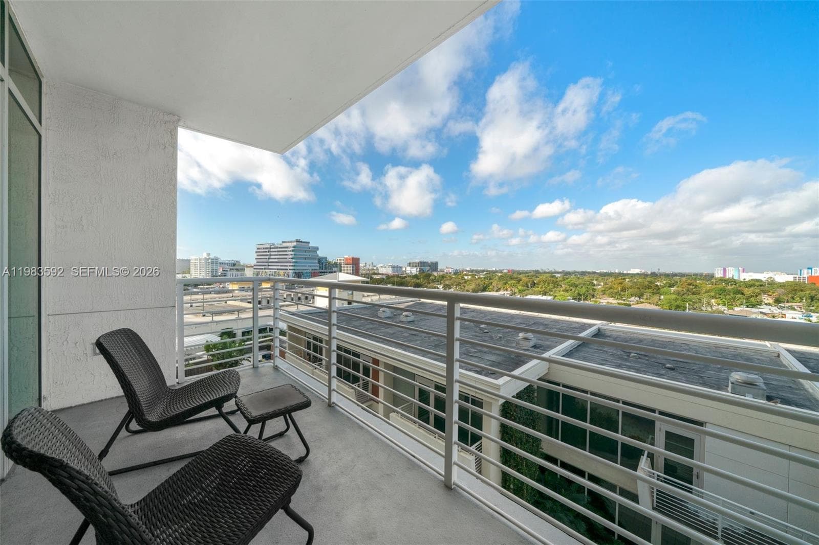 Midblock Miami Condo, Miami, FL — 28