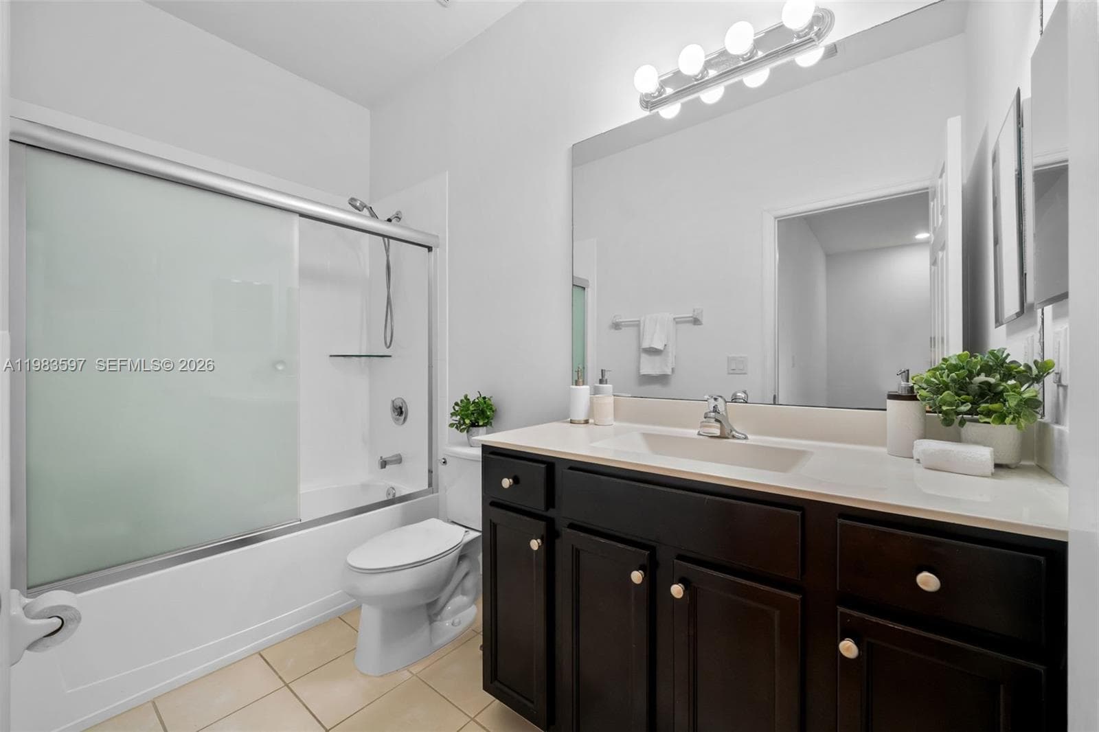 9380 W 33rd Ln, Hialeah FL 33018 — 10