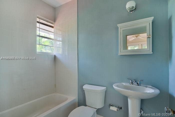 2000 S Miami Ave, Miami FL 33129 — 15