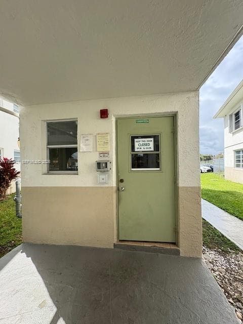 70 NE 202nd Ter # T12, Miami Gardens FL 33179 — 12