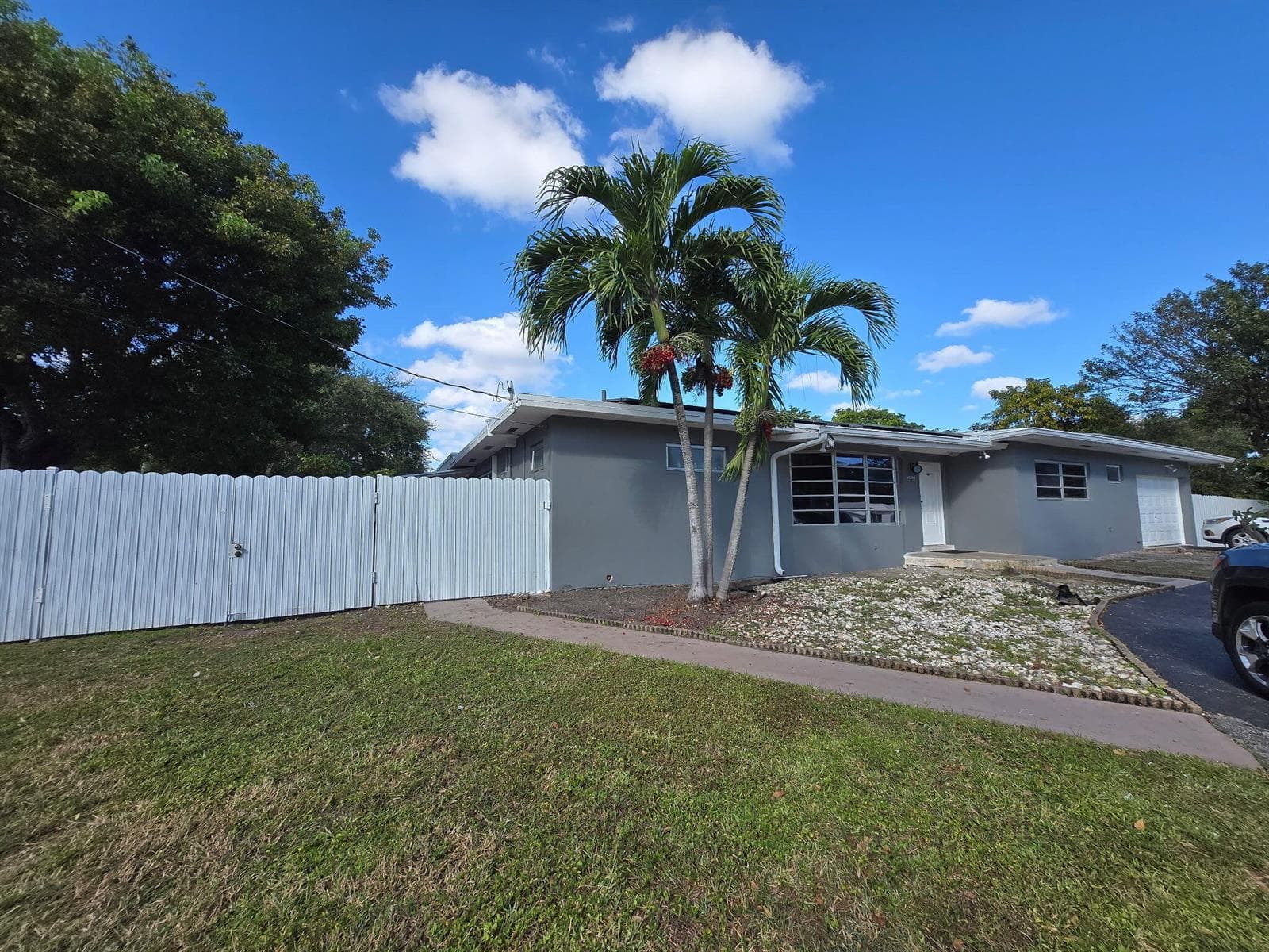 17390 NE 22nd Avenue, North Miami Beach FL 33160 — 1