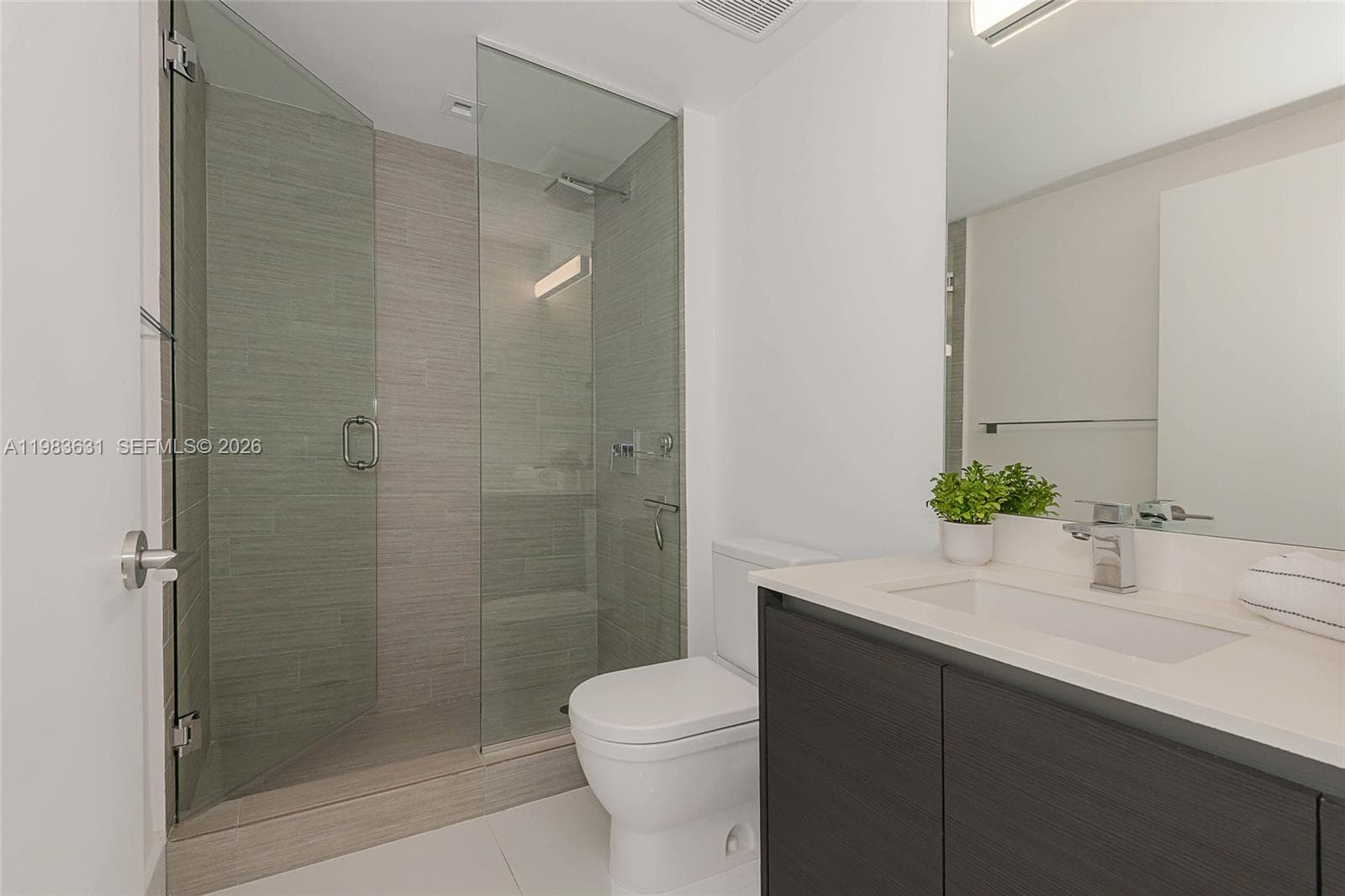 300 Sunny Isles Blvd # 805, Sunny Isles Beach FL 33160 — 17