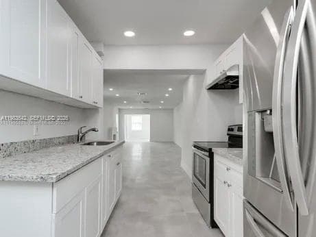 460 NW 82nd Ter, Miami FL 33150 — 6