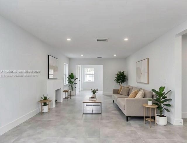 460 NW 82nd Ter, Miami FL 33150 — 4