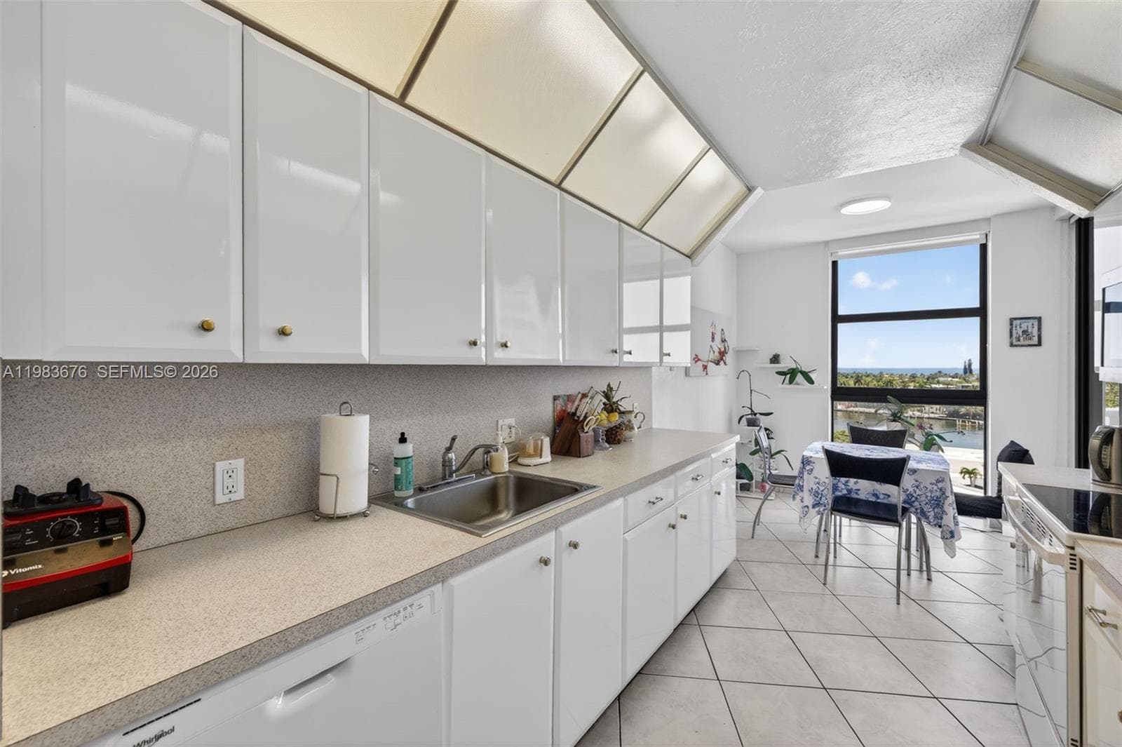 20281 E Country Club Dr # 608, Aventura FL 33180 — 17