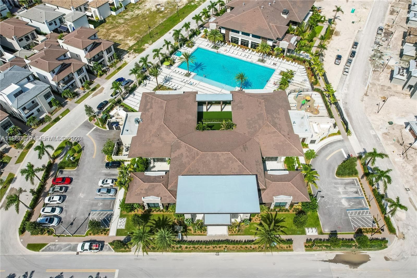 4745 NW 84th Ct # 19, Doral FL 33166 — 35