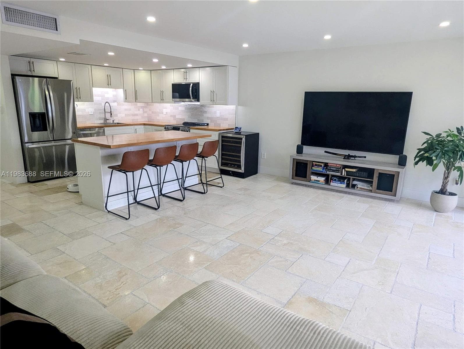 3789 NE 167th St # 42, North Miami Beach FL 33160 — 12