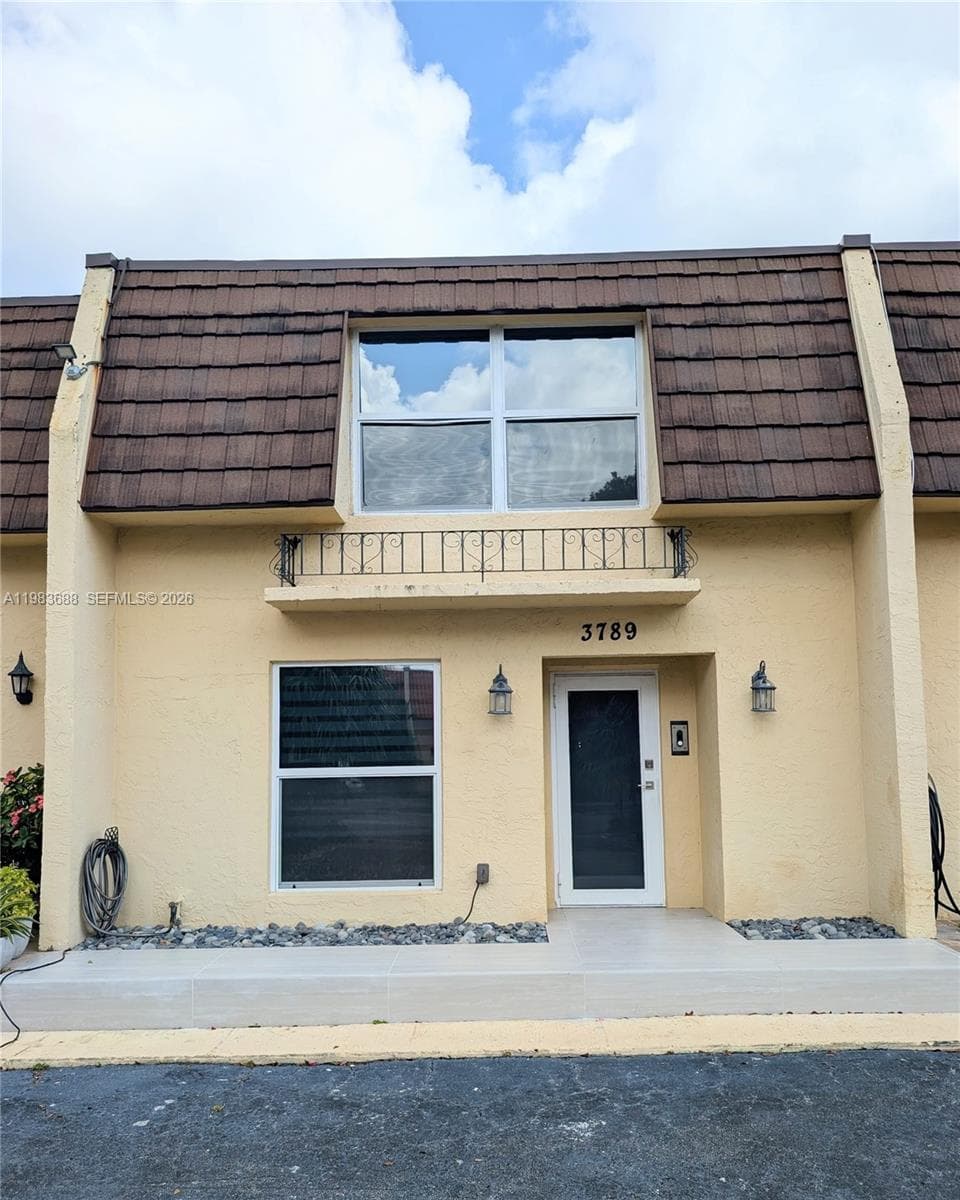 3789 NE 167th St # 42, North Miami Beach FL 33160 — 14
