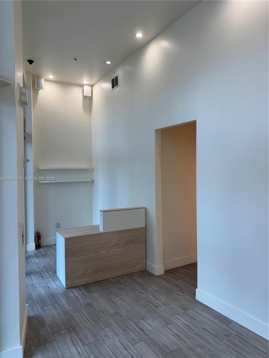 110 Washington Ave # 7, Miami Beach FL 33139 — 11