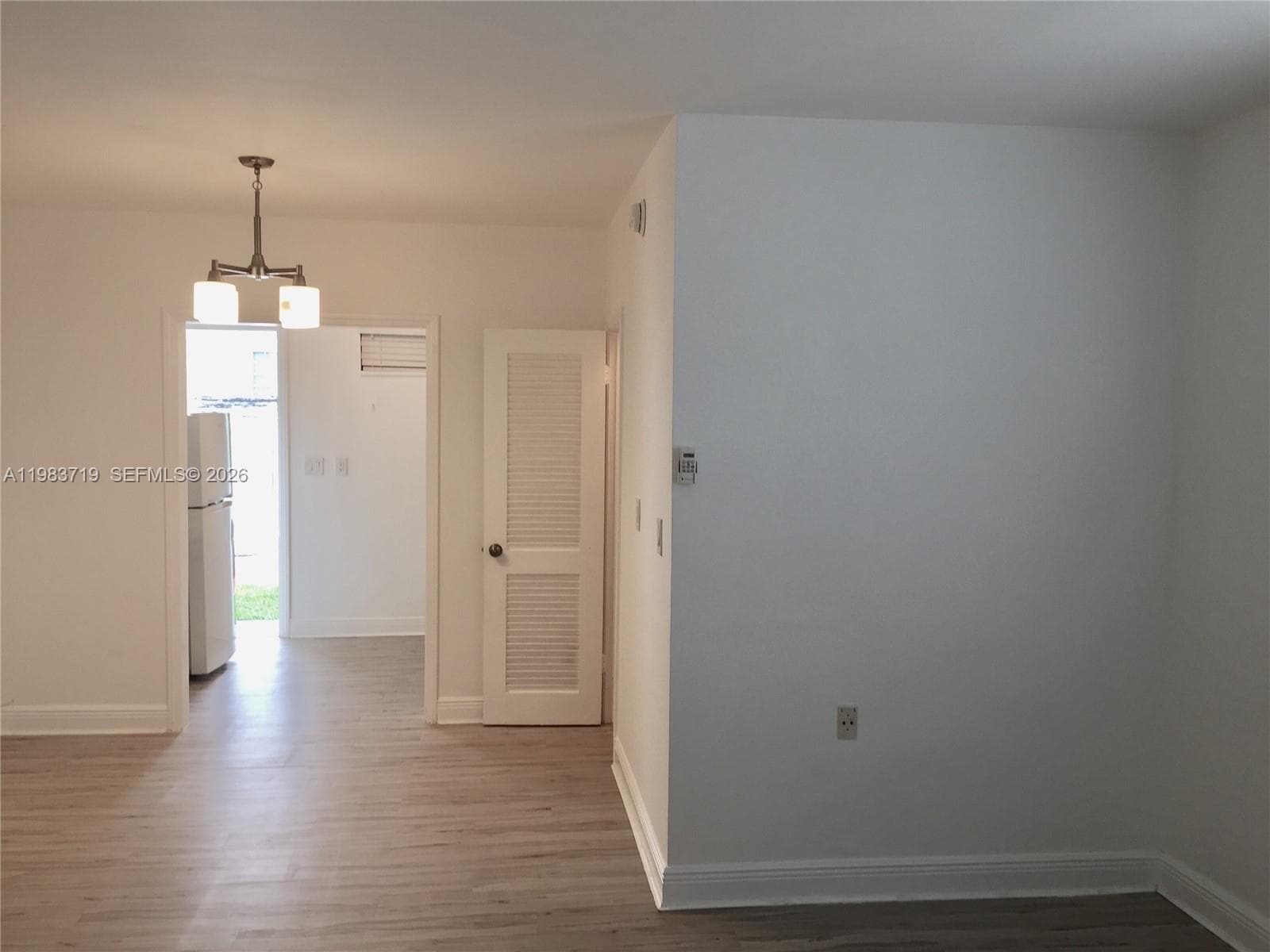 535 74 # 7, Miami Beach FL 33141 — 3
