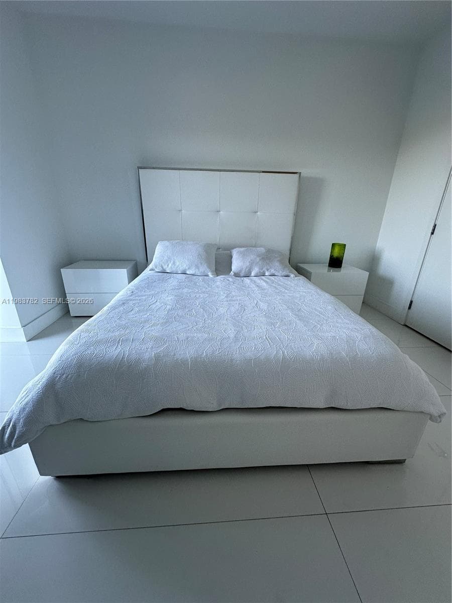 16385 BISCAYNE BLVD # 303, Sunny Isles Beach FL 33160 — 13