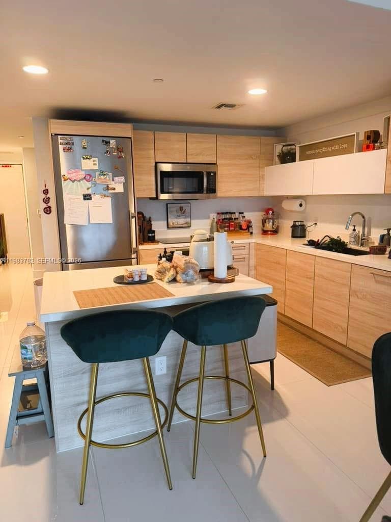 16385 BISCAYNE BLVD # 303, Sunny Isles Beach FL 33160 — 9