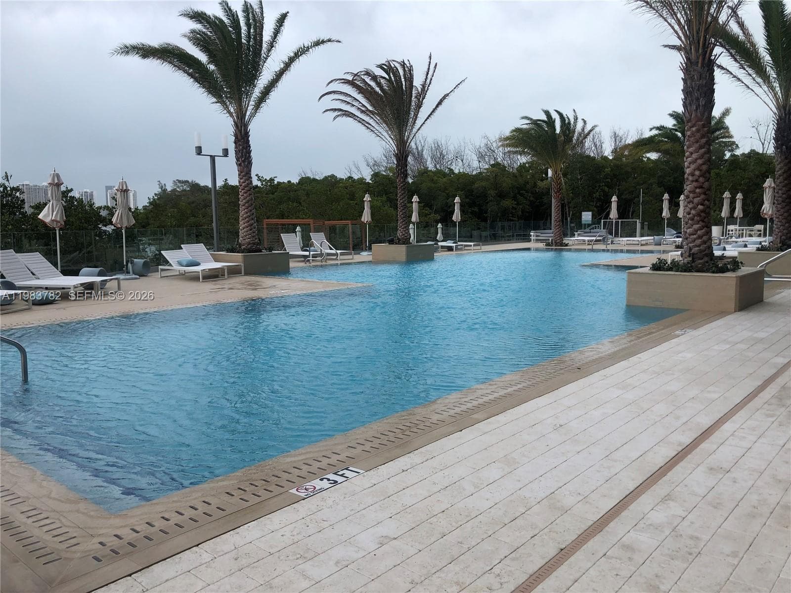 16385 BISCAYNE BLVD # 303, Sunny Isles Beach FL 33160 — 31