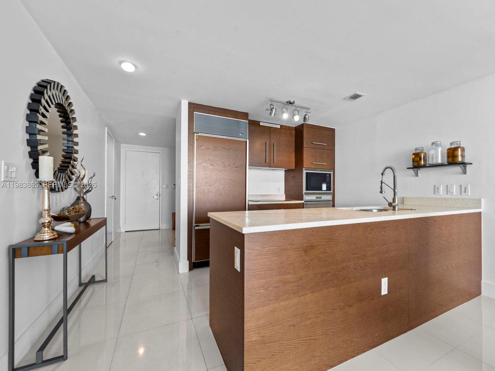 Iconbrickell Condo No 1, Miami, FL — 11