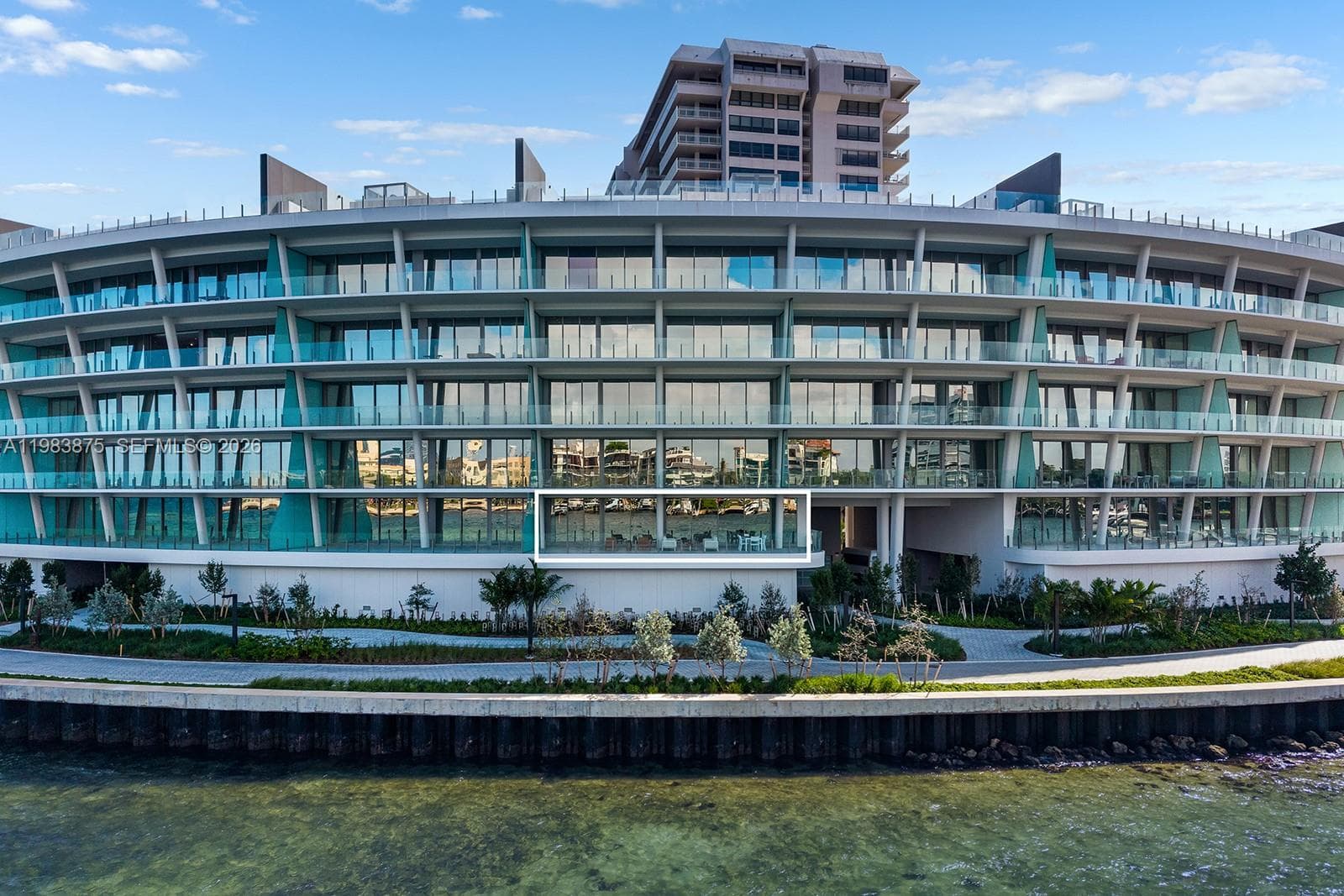 5 Grove Isle Dr # L205, Miami FL 33133 — 44