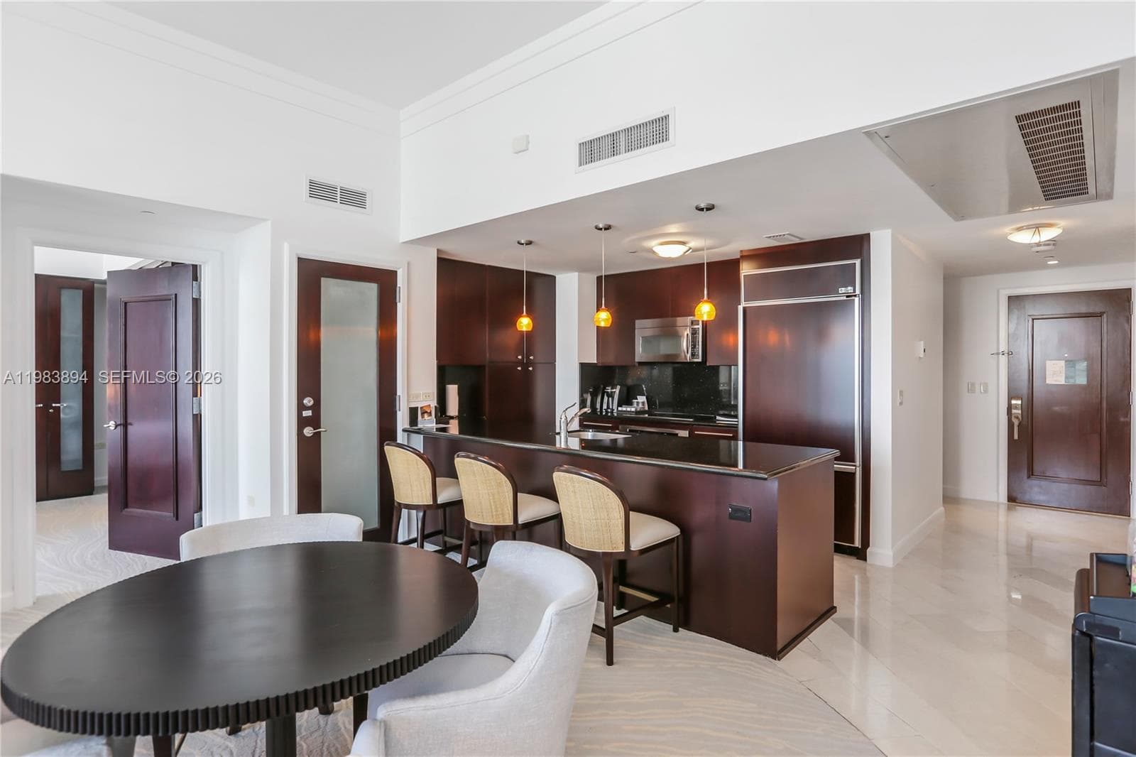 4391 Collins Ave, Miami Beach FL 33140 — 17