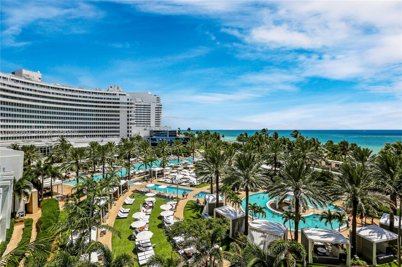 4391 Collins Ave, Miami Beach FL 33140 — 1