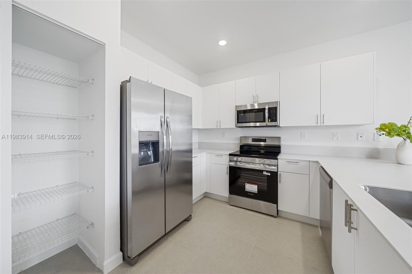 33738 SW 194th Pl, Florida City FL 33034 — 9