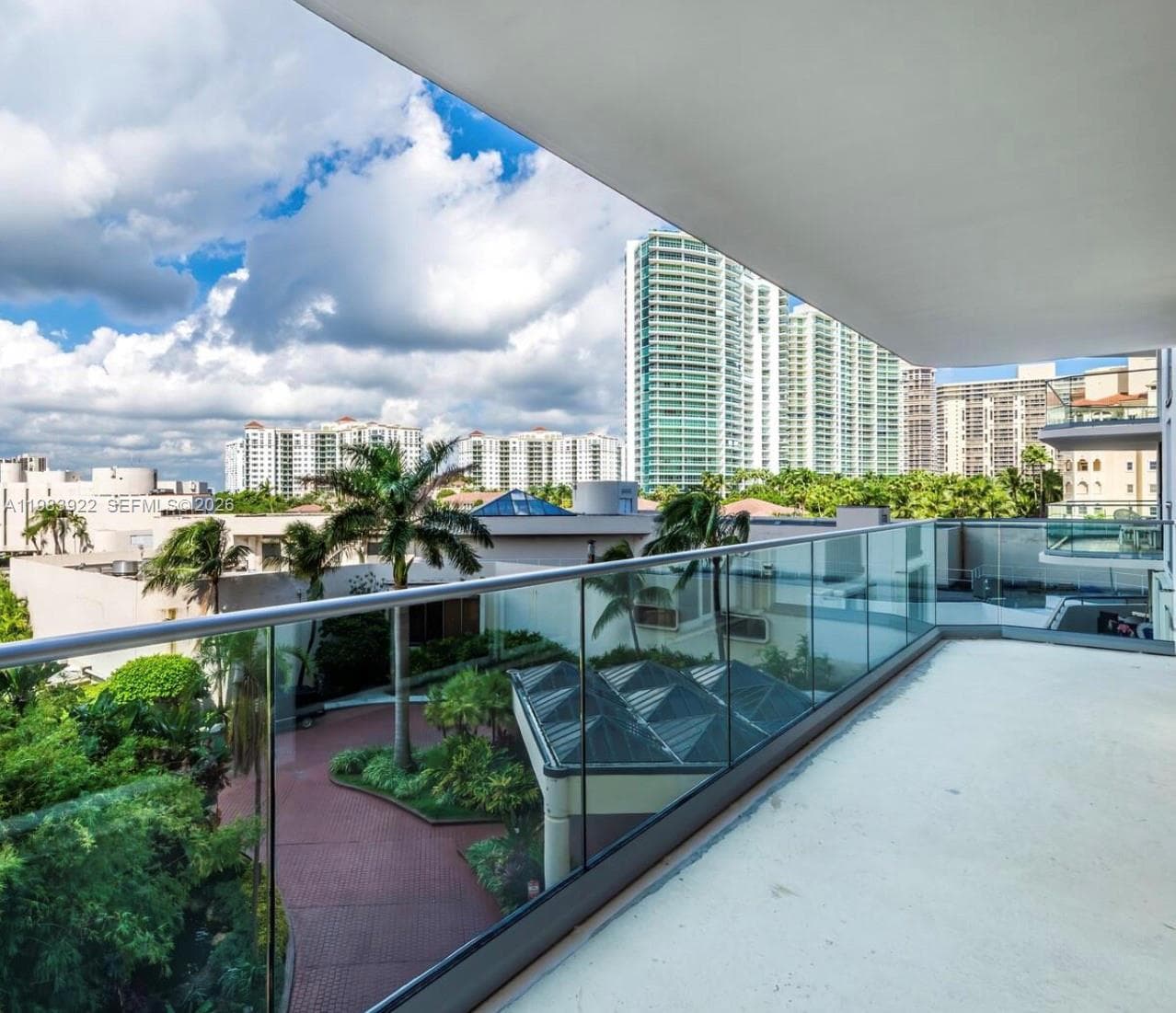 19707 Turnberry Way # 5C, Aventura FL 33180 — 2