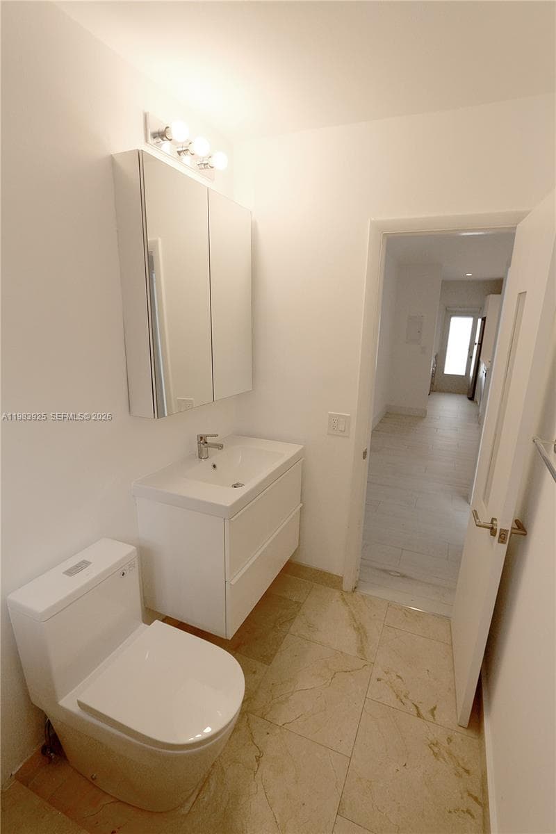 1021 Michigan Ave # 8, Miami Beach FL 33139 — 7