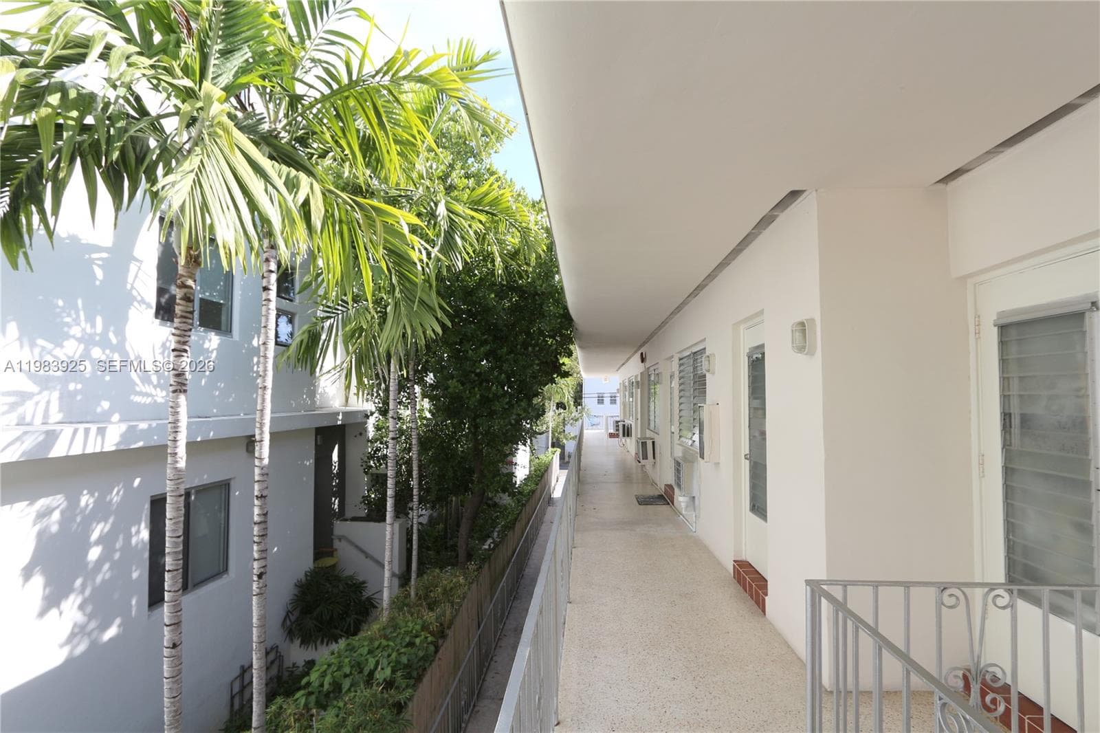 1021 Michigan Ave # 8, Miami Beach FL 33139 — 8