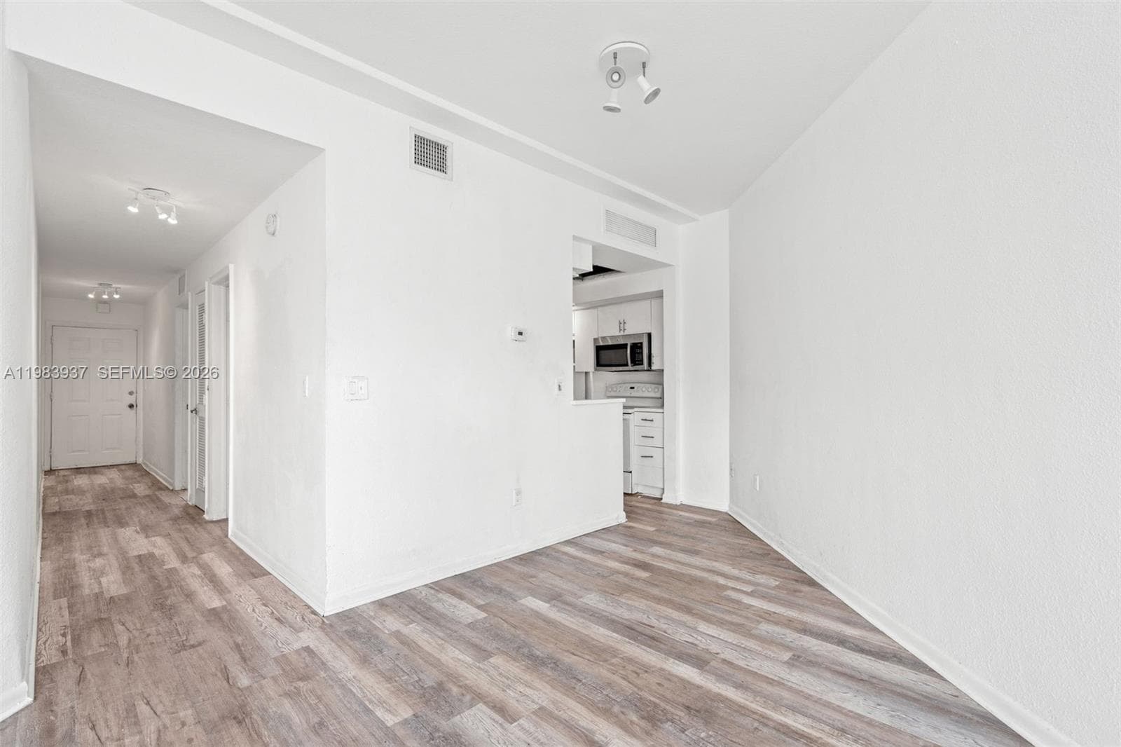 1185 Marseille Dr # 202, Miami Beach FL 33141 — 10
