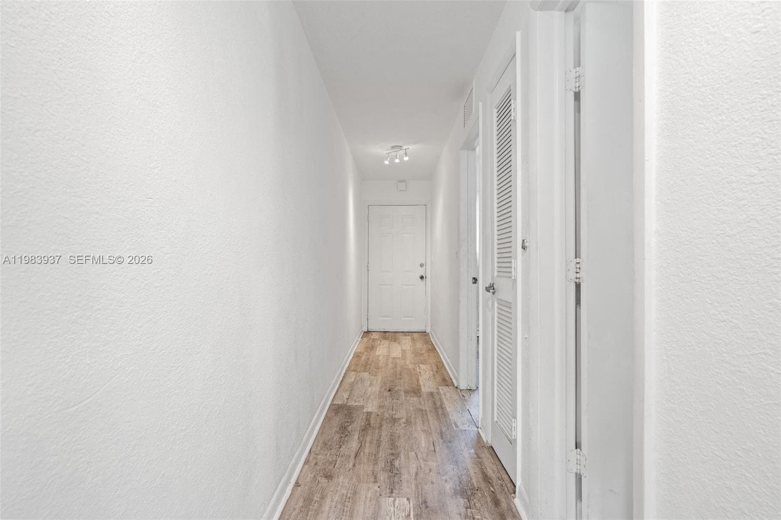 1185 Marseille Dr # 202, Miami Beach FL 33141 — 14