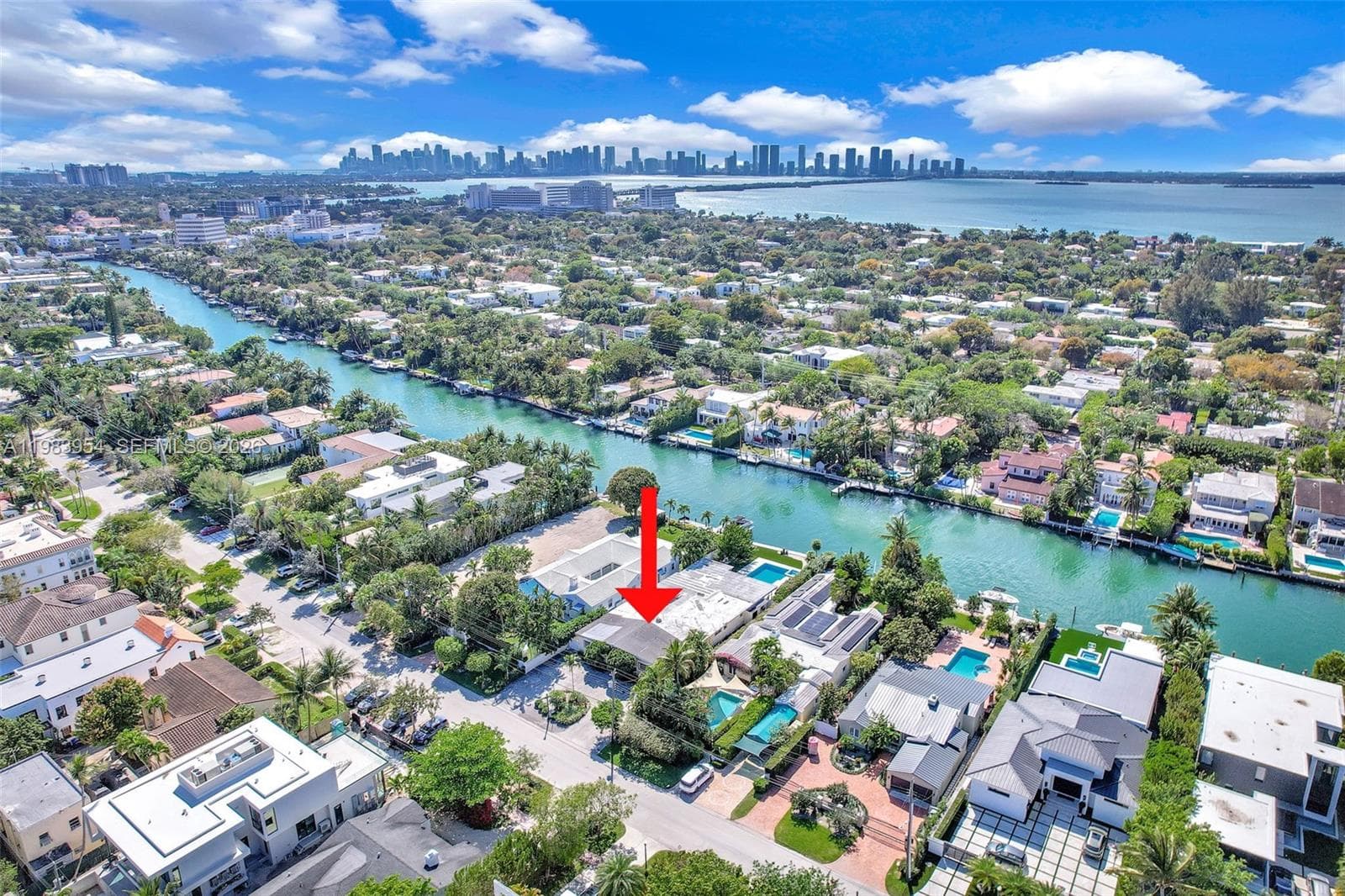 4560 Prairie Ave, Miami Beach FL 33140 — 6