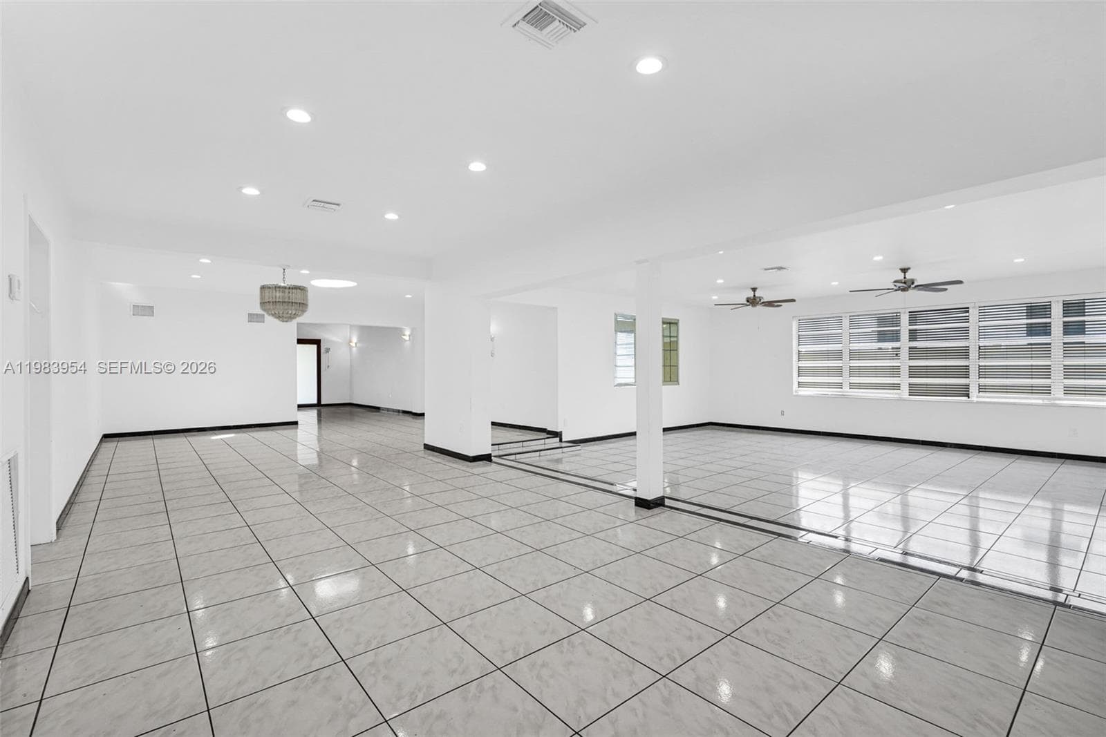 4560 Prairie Ave, Miami Beach FL 33140 — 7