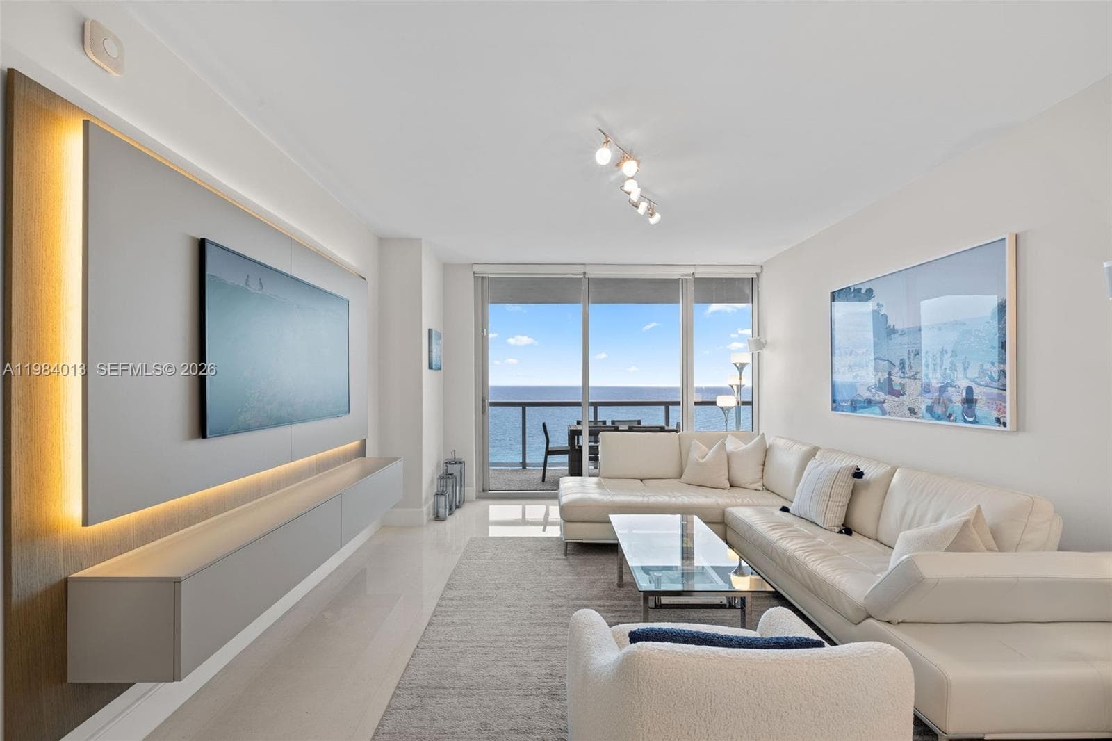 6799 Collins Ave # 1404, Miami Beach FL 33141 — 1