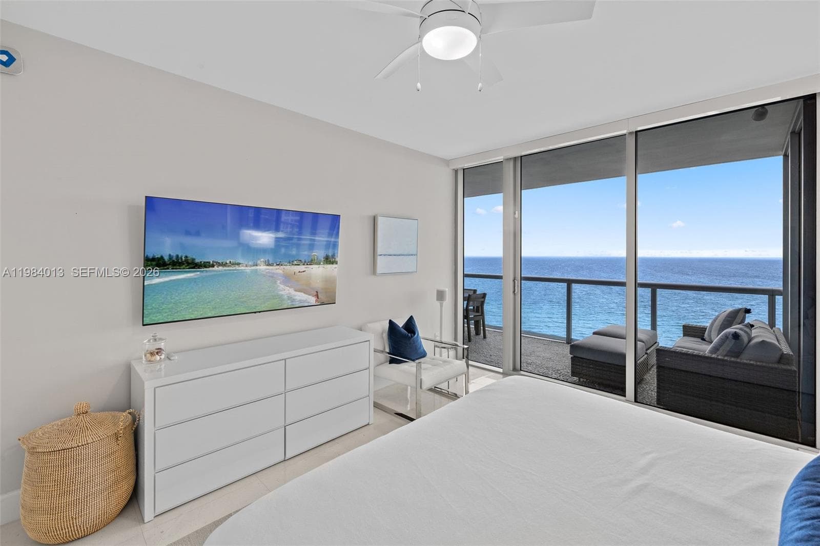 6799 Collins Ave # 1404, Miami Beach FL 33141 — 9
